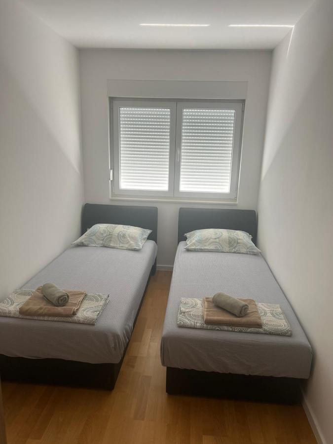 Apartment Ljalja โมสตาร์ ภายนอก รูปภาพ