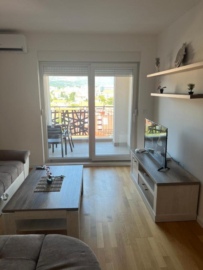 Apartment Ljalja โมสตาร์ ภายนอก รูปภาพ