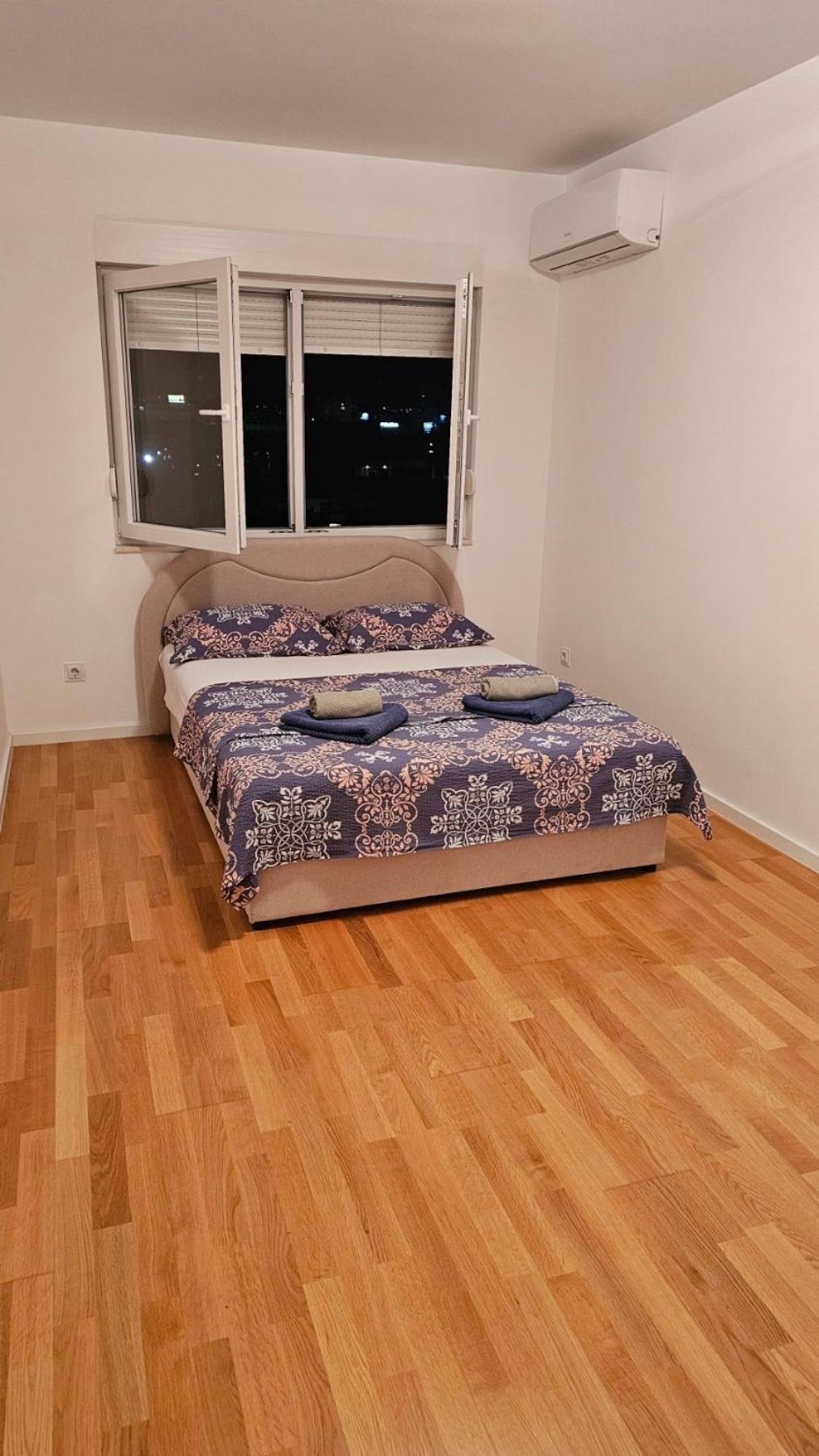 Apartment Ljalja โมสตาร์ ภายนอก รูปภาพ